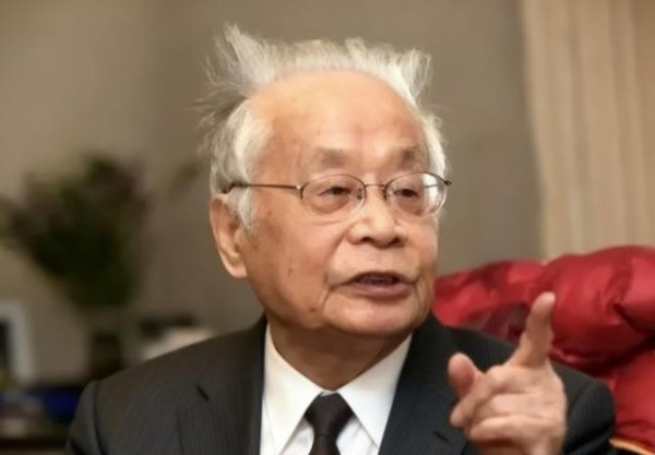 老钱庄 何祚庥：我对核聚变研究的质疑，就是向杨振宁先生这样的先贤学习